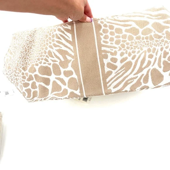 Michael Kors Cream and Tan Tote Bag - Picture 8 of 13